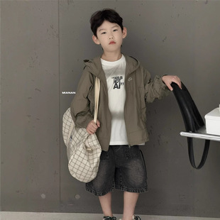 25 Summer New Children's Boys' Thin Sun Protection Clothing Boys' Breathable Skin Clothing Comfortable Hooded Zipper Shirt Trendy