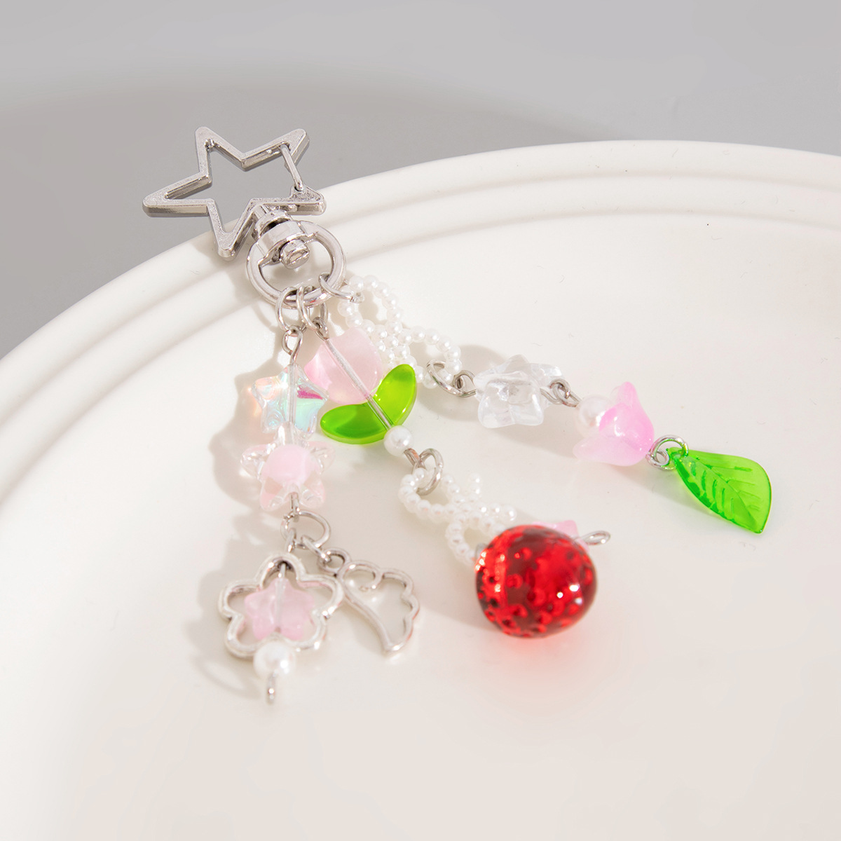 12g Weight Bag Pendant, Keychain Classification 1 Piece Quantity Daily Occasion Alloy Material Fruit, Strawberry Pattern Women's Gender Cute, Pastoral Style Cute Pastoral Fruit Strawberry Arylic Alloy Women's Bag Pendant Keychain 28