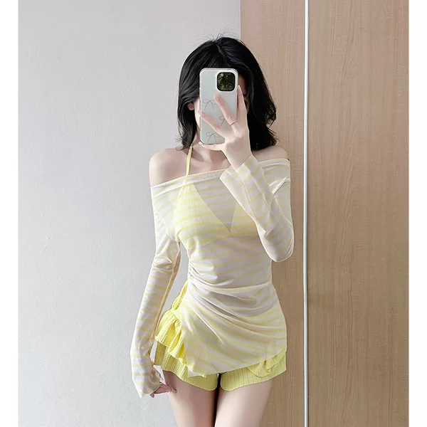 New women's three-piece bikini set, sexy halter neck long-sleeve beach and spa vacation swimsuit, wholesale for women