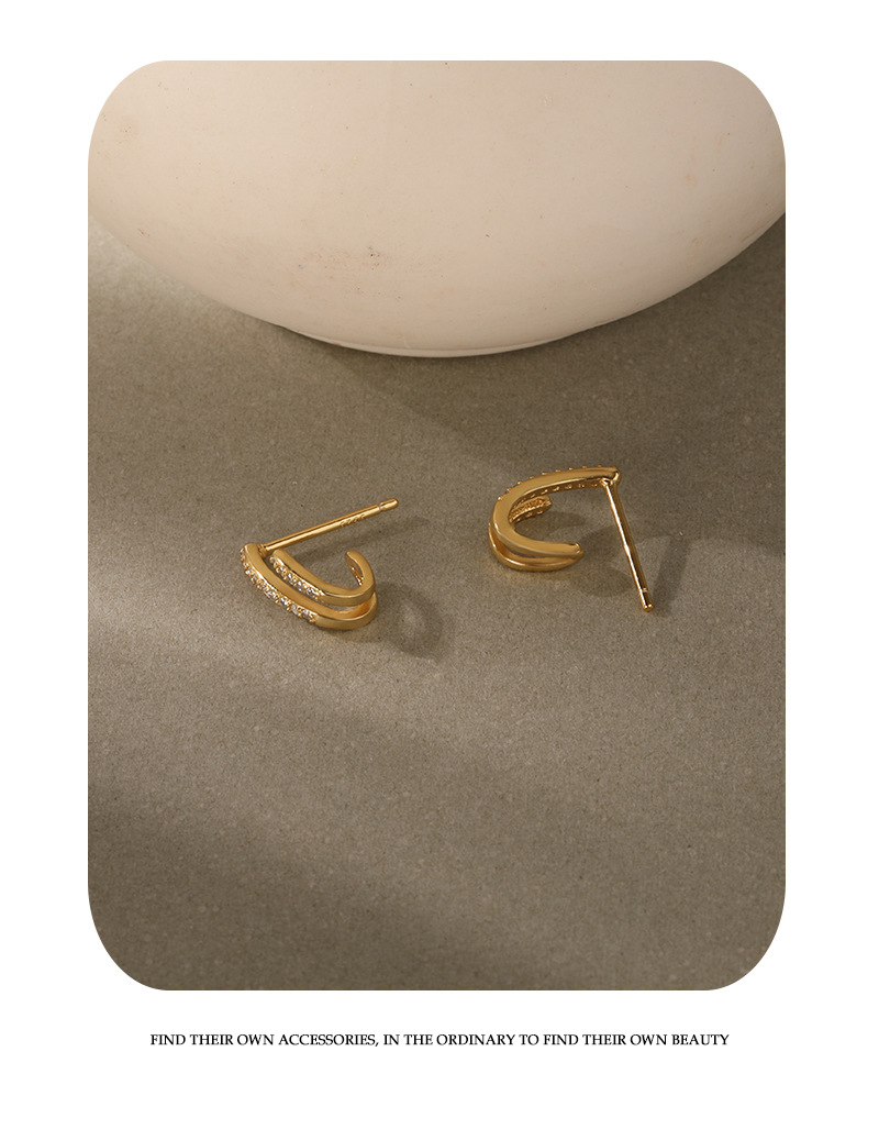 4g Weight Long-Lasting Plated Gold Plating Process 1 Pair 925 Sterling Silver Zircon Geometric Ear Studs