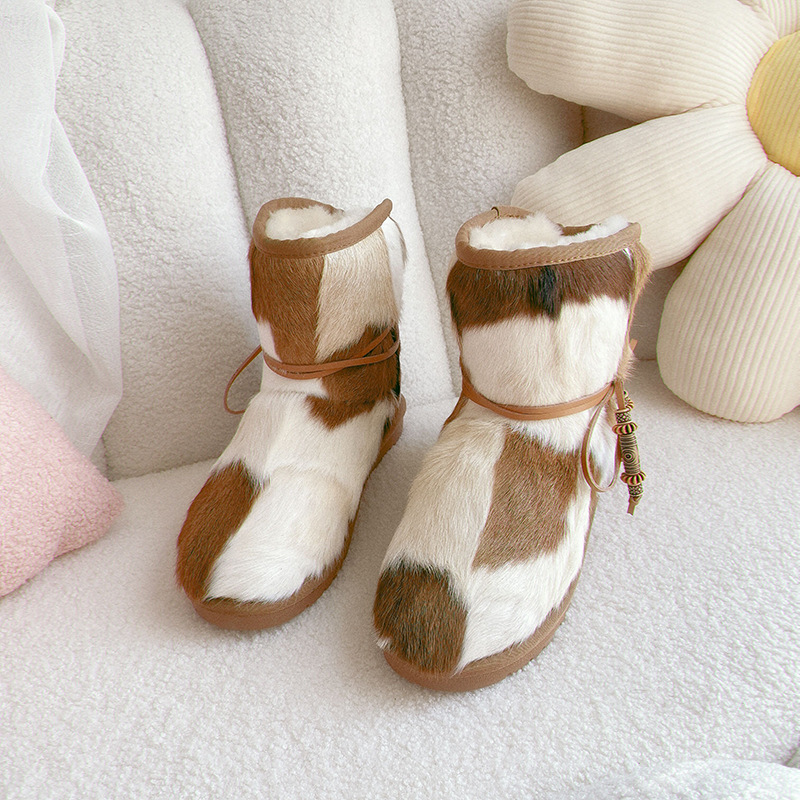 Warm Women's Snow Boots With Sheep Fur Lining And Waterproof Sole_voghion.com