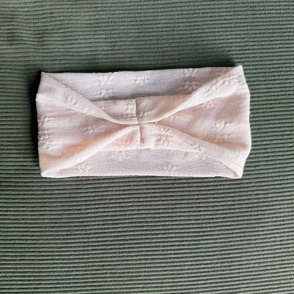 Fuchsia headband