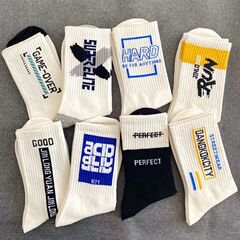 靴下メンズミッドカーフソックス夏韓国カップルトレンドヒップホップストリートスケートボードバスケットボールロングチューブトレンドブランドスポーツソックス