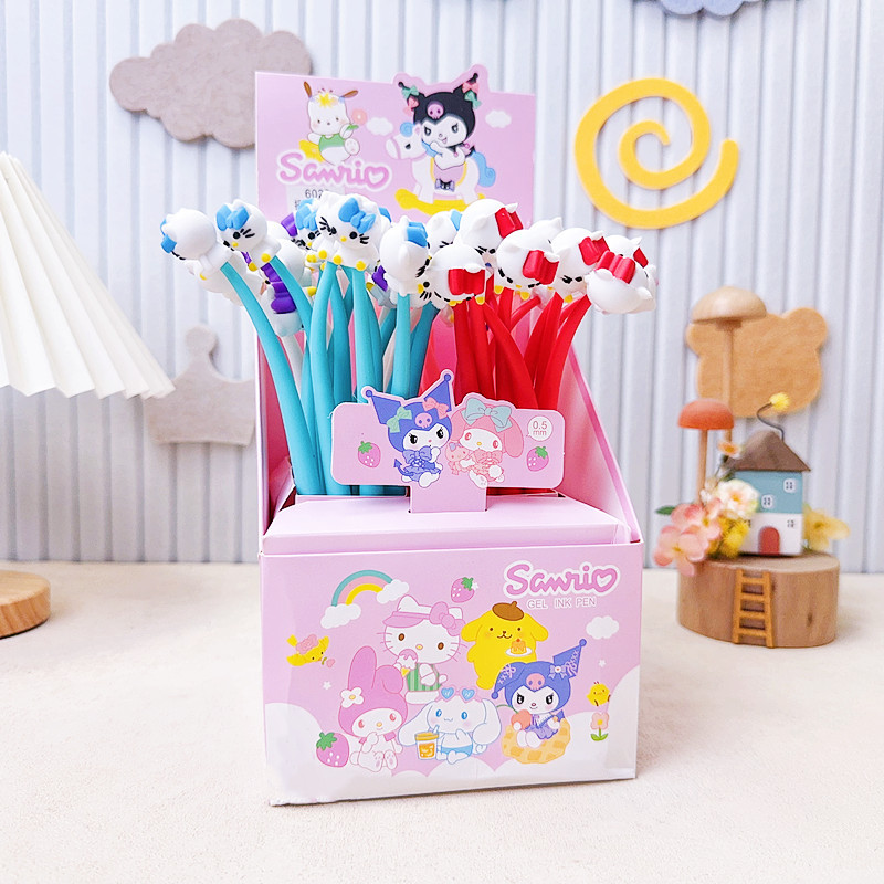 Cartoon Strawberry Bear Sanliou pegamento suave rocker música bolígrafo neutro estudiantes rocker bolígrafo de escritura a base de agua lindos bolígrafos de firma