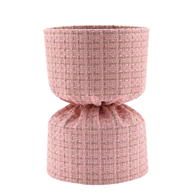 Tela Xiaoxiangfeng al por mayor material de embalaje de flores frescas papel de embalaje de ramo integrado floristería material suministros película de peinado