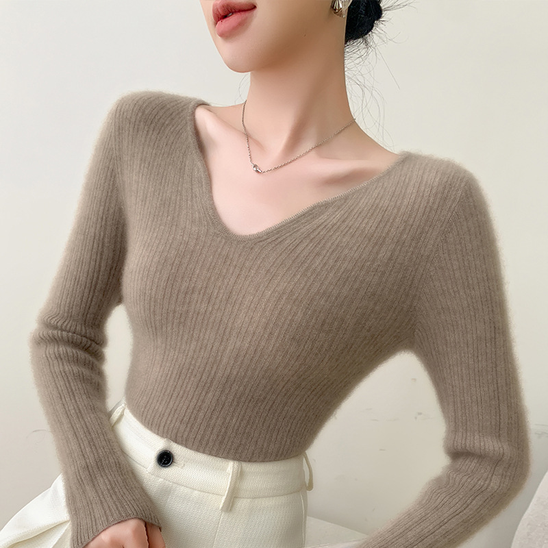 Winter cashmere solid color sweater for leisure