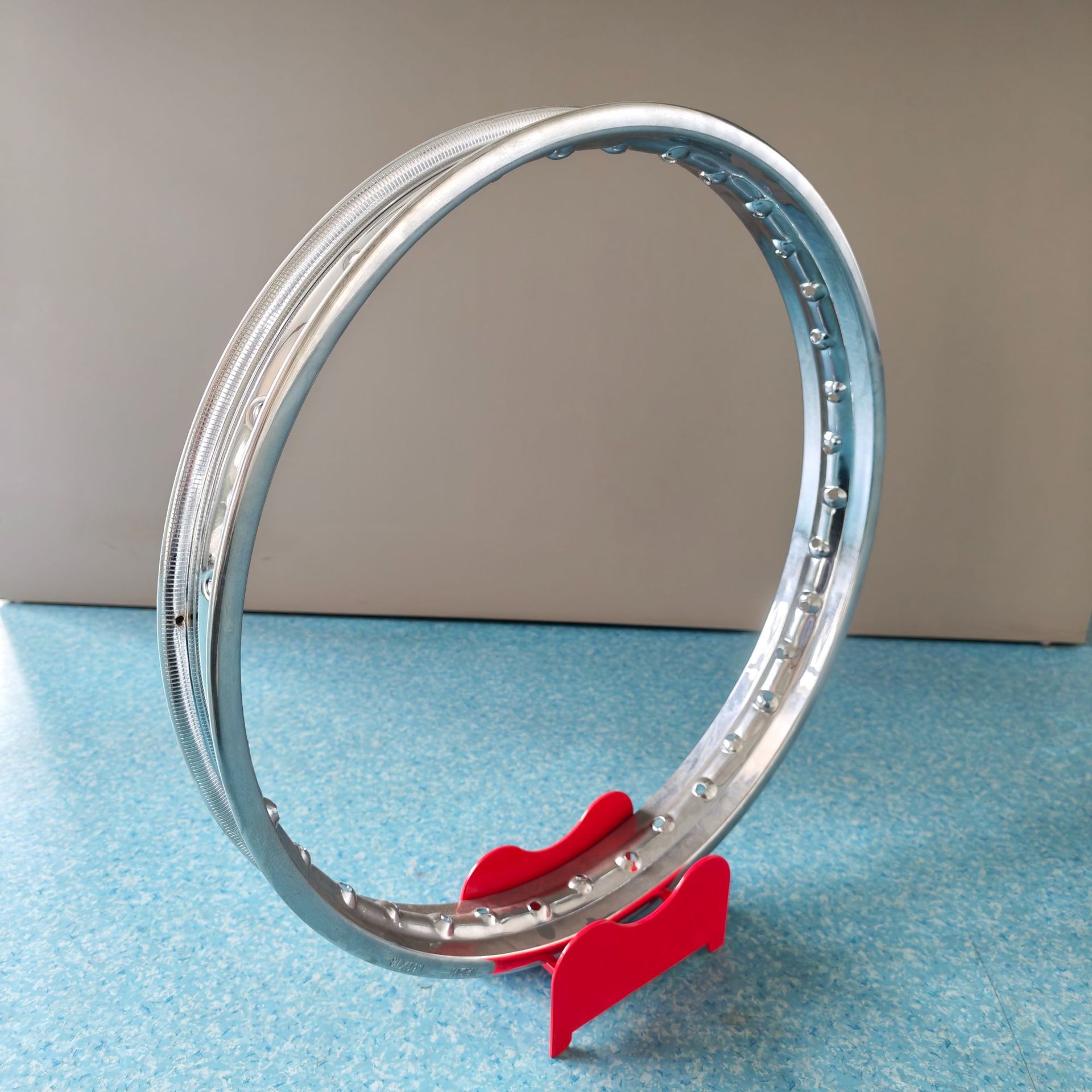 Motorcycle chrome steel rims glossy spoke wheel rims 17inch 18inch universal rims after-sales repair and replacement