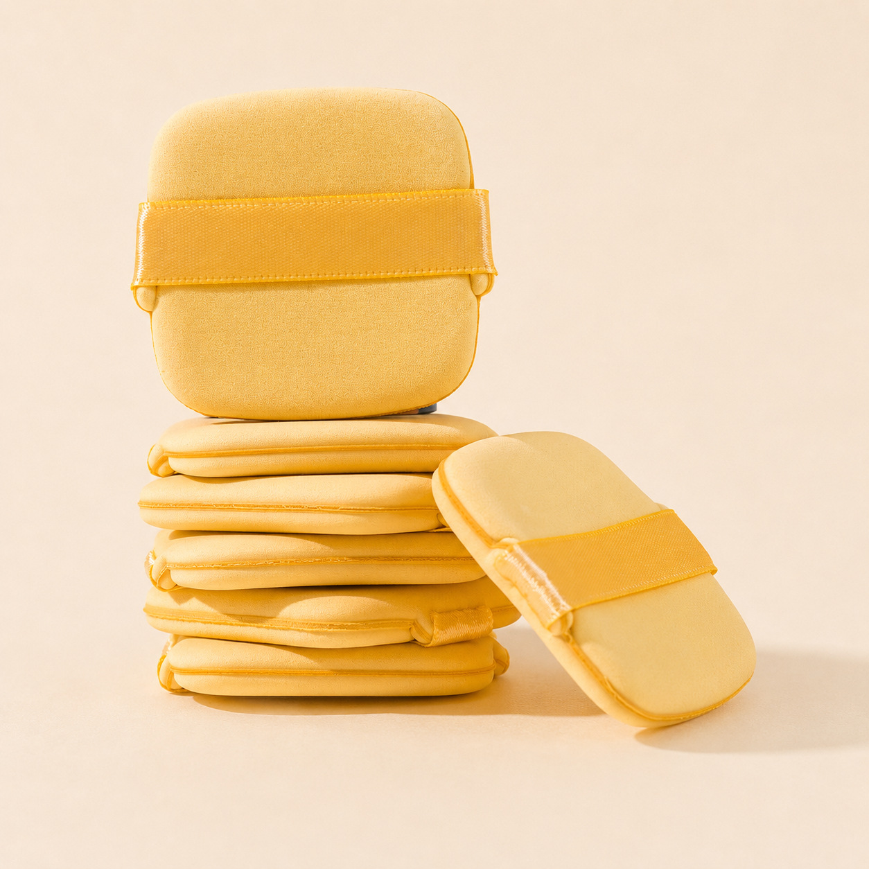 Juego de esponjas de maquillaje ultra suaves en stock, que no absorben polvo, de doble uso para aplicaciones en seco y húmedo, esponja tipo cojín, especial para base líquida, venta al por mayor.