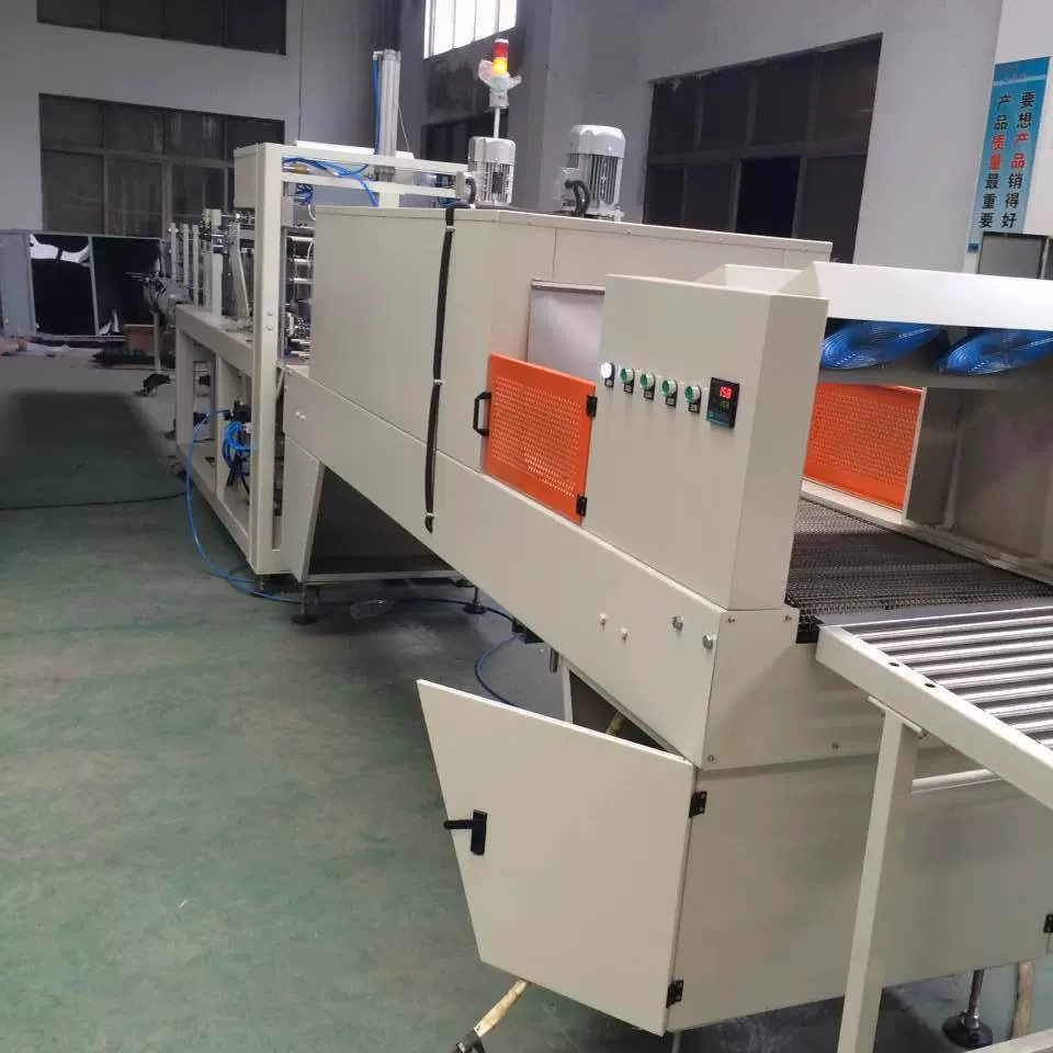 饮料生产线后端包装设备直线机热收缩包装机袖口式收缩膜包装机