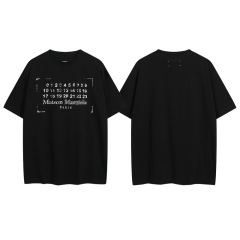 夏の新型クロスボーダーMM6アルファベット数字半袖男女カップルゆるい丸首純綿tシャツ半袖潮牌