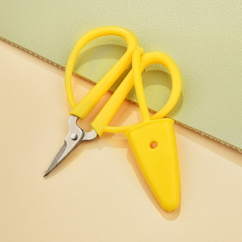 卸売りのミニハサミは携帯で糸を切ります。