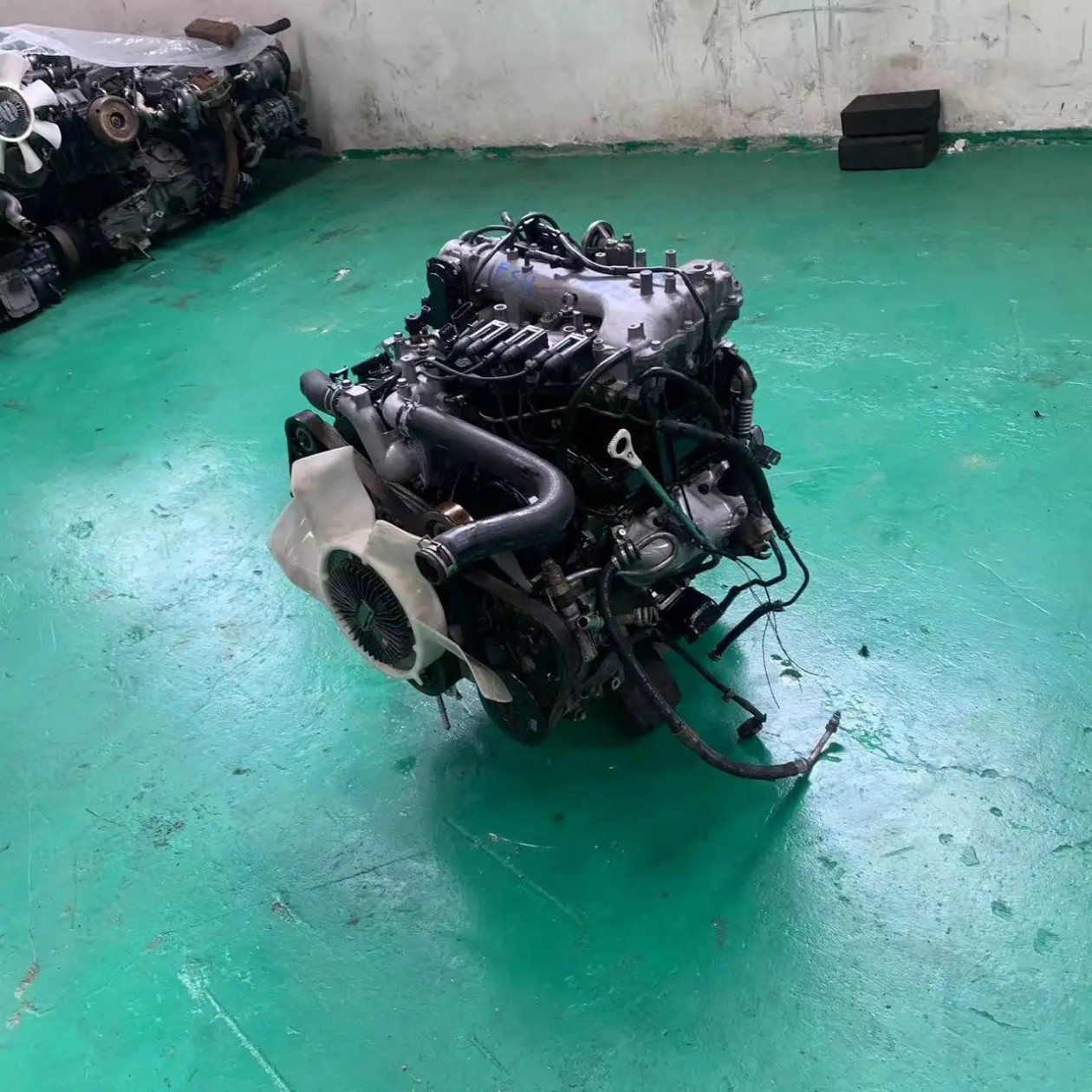Suitable for Mitsubishi Pajero 6G72.V73 Changfeng Cheetah 4G63.4G64.4G69 Dongfeng 4g18 Engine