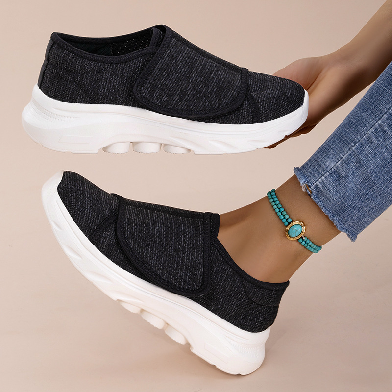 Zapatos de primavera para mujeres zapatos de comercio exterior Velcro conveniente zapatos de ancianos EVA adhesivos fríos con suela suave zapatos casuales cómodos