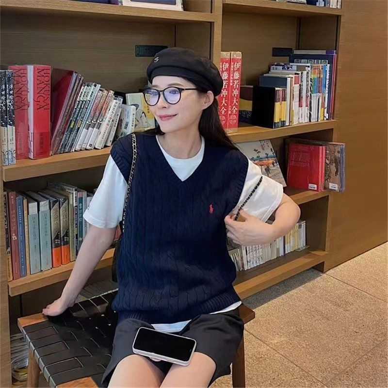 女性用グレーVネック刺繍ニットベスト、小柄な人向けの春と秋のアウターウェア、多用途のルーズレイヤードツイストセーターベスト|undefined