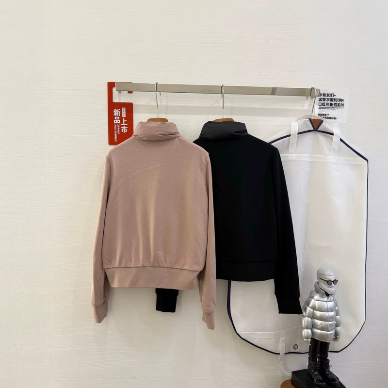 High-end foreign trade brand, new women's quilted down jacket with a flattering, slimming, and versatile design featuring a zipper and a bubble-like texture High-end foreign trade brand, new women's quilted down jacket with a flattering, slimming, and versatile design featuring a zipper and a bubble-like texture