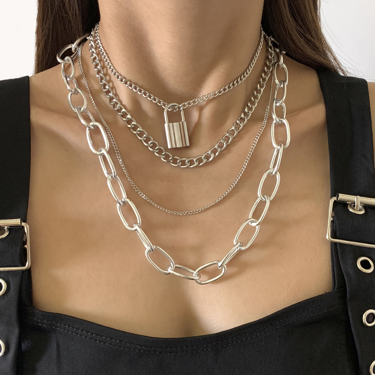 Ornament Hollow Metal Necklace Hip Hop Style Europe And America Cross Border Suit Punk Street Clavicle Cross Chain display picture 2