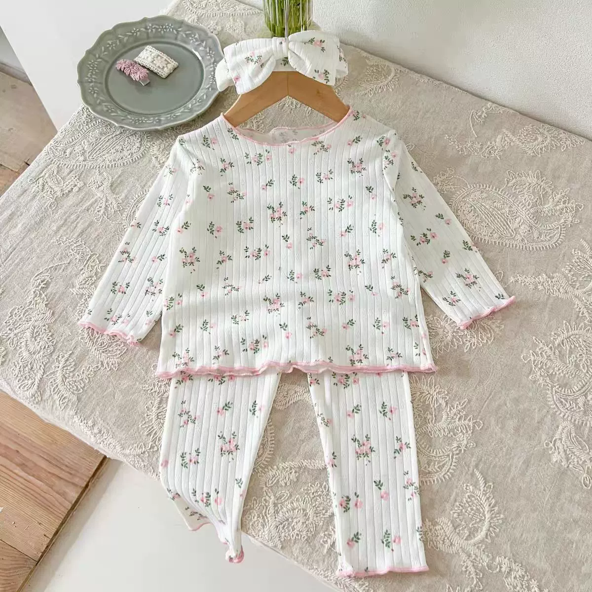 女宝宝秋季新款睡衣套装碎花洋气秋衣秋裤休闲家居服两件套女童装