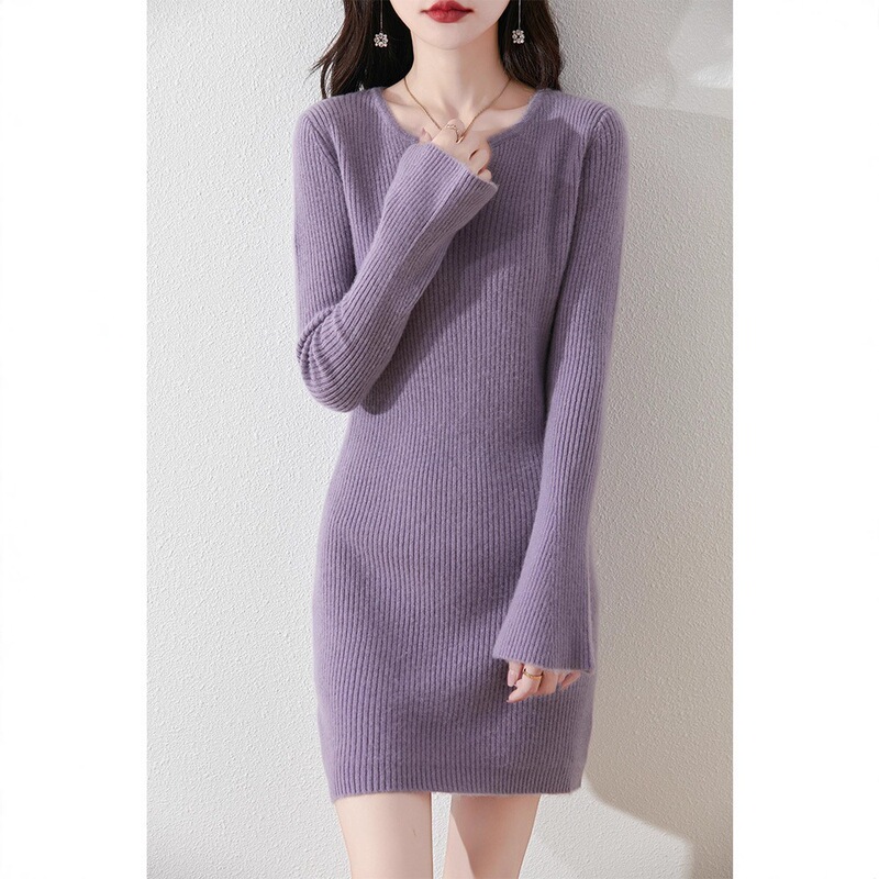 Women's V-neck mid-length knitted dress, new autumn and winter style, elegant and slimming, over-the-knee base sweater dress Women's V-neck mid-length knitted dress, new autumn and winter style, elegant and slimming, over-the-knee base sweater dress