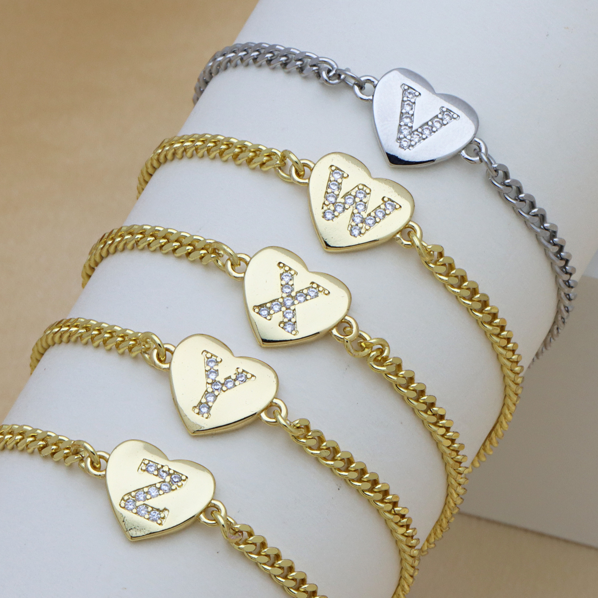 8g Weight Copper Pendant Material Zircon Inlay Material Bracelets Classification Copper Chain Material Cuban Link Chain Curb Chain Chain Type 1 Piece Quantity Holiday, Banquet, Selfie Occasion Copper Material Letter, Heart Shape Pattern All Seasons Season Women's Gender Inlay Design Casual, Elegant, Lady Style Wholesale Jewelry Casual Elegant Lady Letter Heart Shape Copper Zircon Inlay Bracelets Cuban Link Chain Curb Chain 4