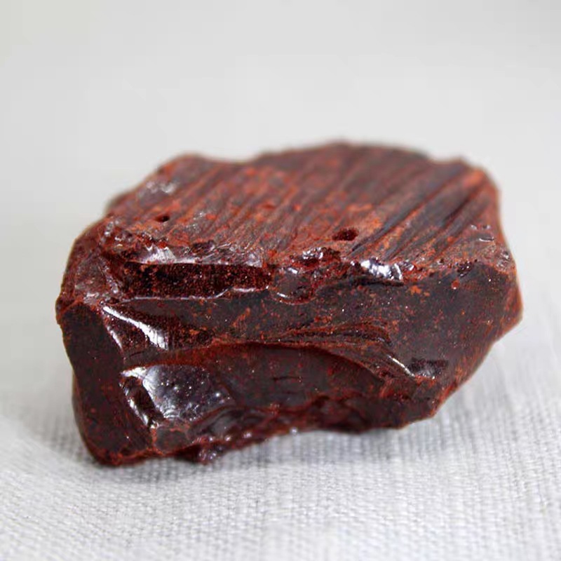 Dragon's Blood Resin Xue Jie 龙血竭 500g Dried Resin for Traditional Herbal Use specifications