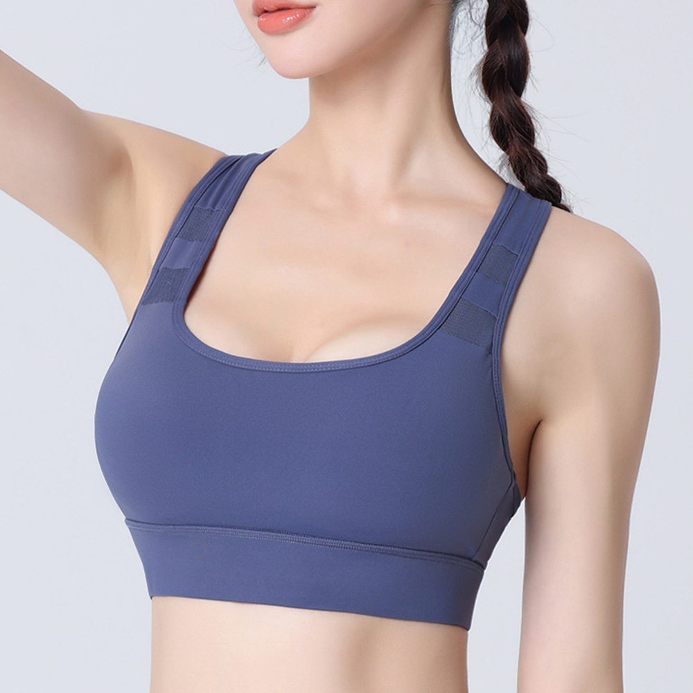 Nueva ropa interior deportiva antichoque de alta intensidad correr fitness ropa interior de yoga deportiva fija en una taza hermosa espalda sujetador