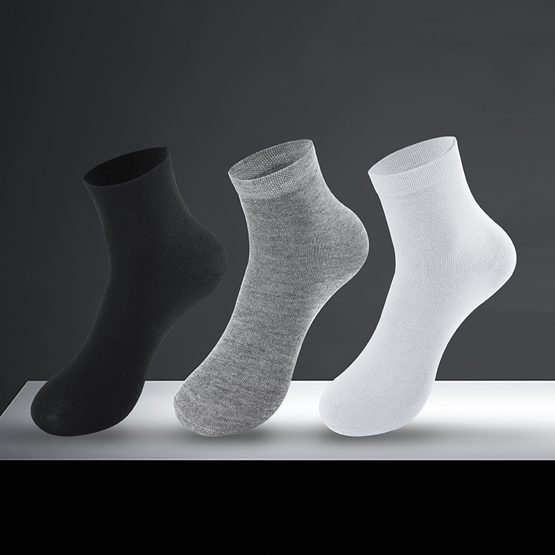 Mid-Calf Socks, Autumn and Winter Men's Socks, Casual Versatile Stockings, Solid Color Sports Socks, Casual Simple Business Socks in Stock
