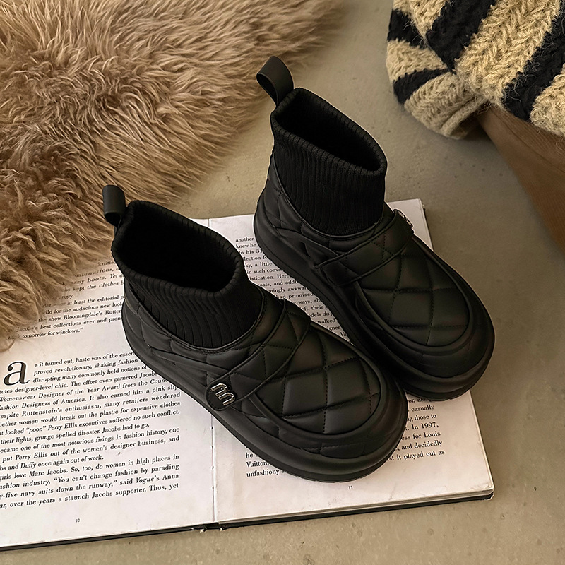 2023 New Winter Velvet Warm Cotton Shoes Thick Sole Anti Slip Short Boots Thick Heel Sleeve Socks Boots_voghion.com