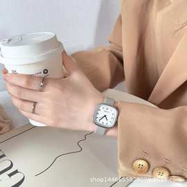 考试专用手表女ins风简约方形气质复古森系小众学生表方形小表盘