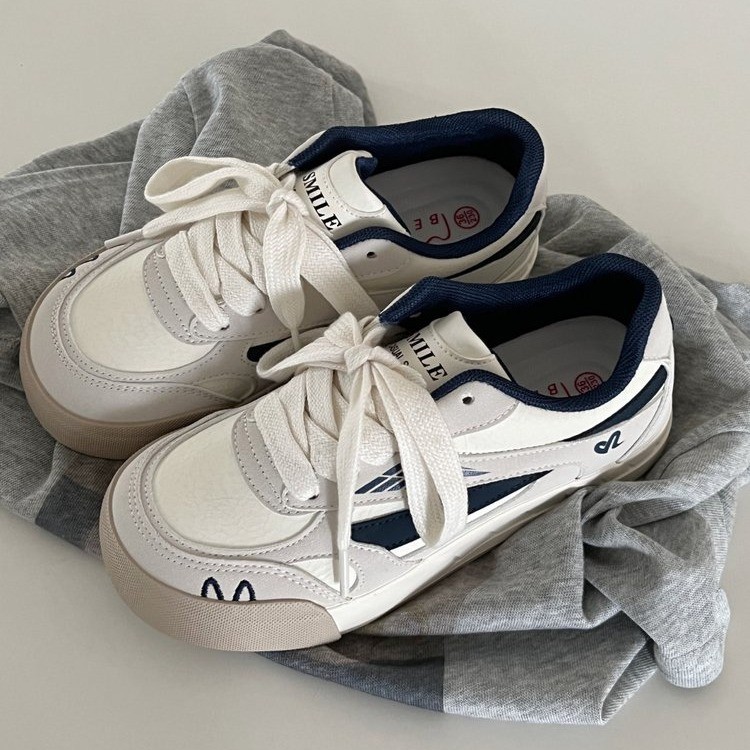 Baer retro puerto zapatos de skate para mujeres 2025 verano nuevo calzado casual universal nicho zapatos de moda de mujer plana