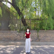 手淘优惠券 相似同款  同款货源 HOT 法式复古红色方领针织短袖t