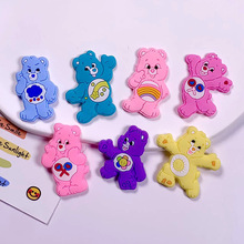 彩虹小熊公仔软胶片手机贴片装饰材料diy发夹饰品洞洞拖鞋扣配件