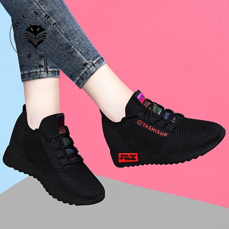 5801 Black and Red Single Shoes [Inner increase]