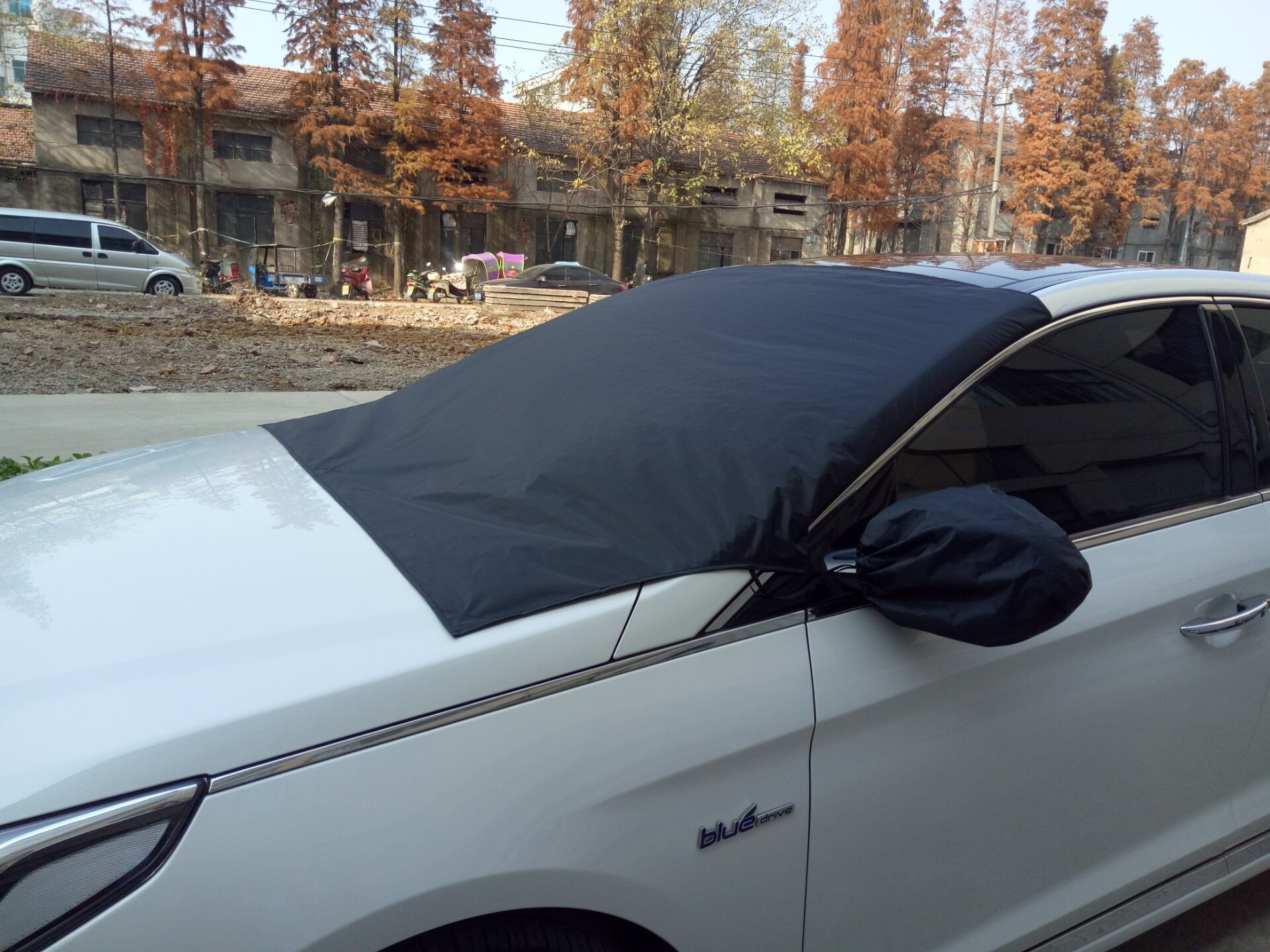 Black Car Glass Cover with Mirror Cover, Front Windshield Cover, All-Season Anti-Freeze Half Car Cover