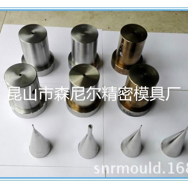 医疗导管精密挤出模具