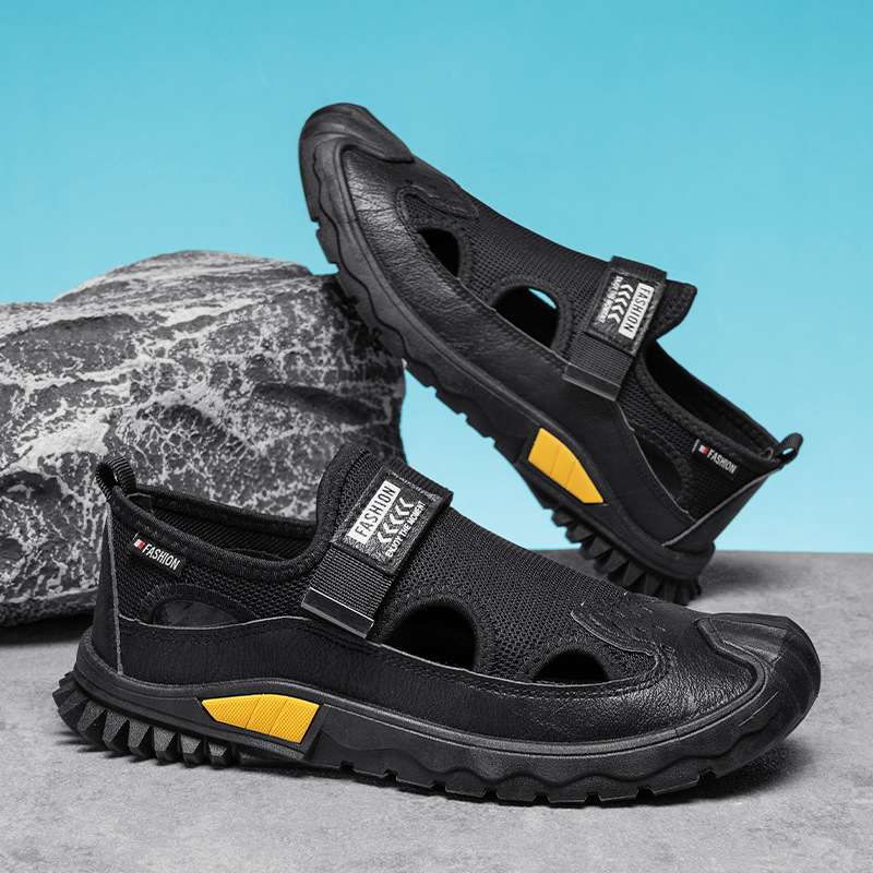 Zapatos de hombre tendencia de verano para usar sandalias casuales con suela suave vaciado zapatos de playa al por mayor