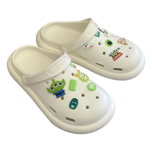 Baotou Hole Hole Slippers for Women - Summer Squeezing Sensation, Cartoon Cute Home Use Indoor Shower Non-Slip Cool Slippers for Outdoor Wearing
