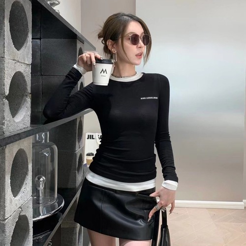 YIMENG hot girl bottoming shirt new 2024 spring and autumn knitted fake two-piece double collar slim slim long-sleeved top