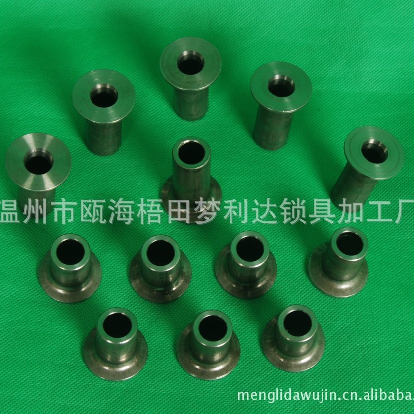 多工位冷锻加工轴套冷镦汽车配件铜各种规格接头304螺纹