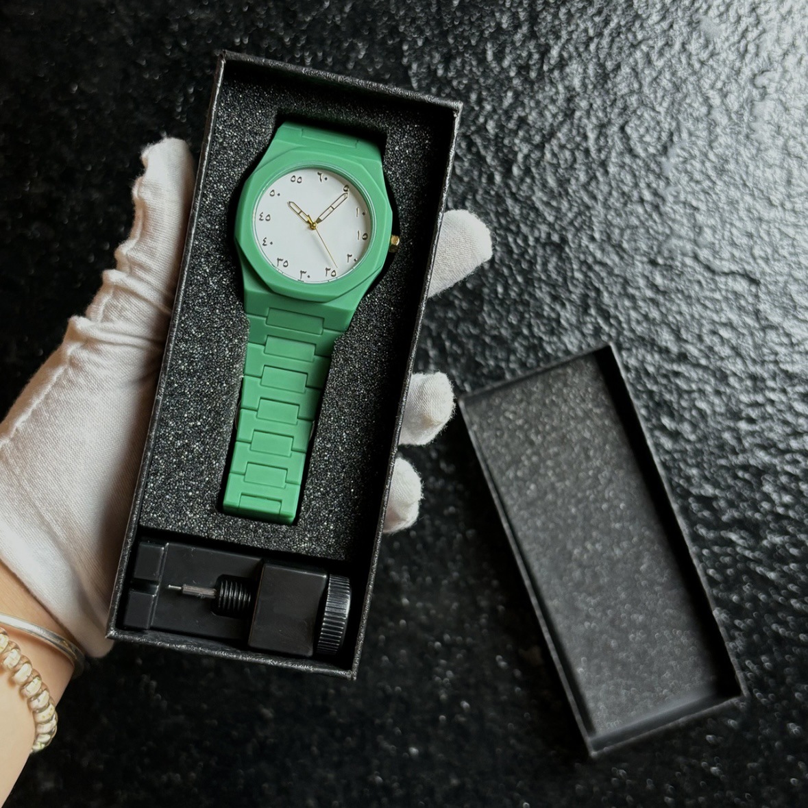 1158-22 domestic movement battery double snap button