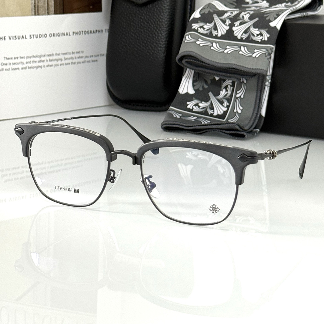 Minimalist Titanium Square Eyeglass Frames For Men And Women_voghion.com