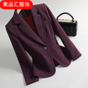 �ϼtɫ�L��С���b�I����Ů�I�b���e���|�羳���Q���l���ﶬ����