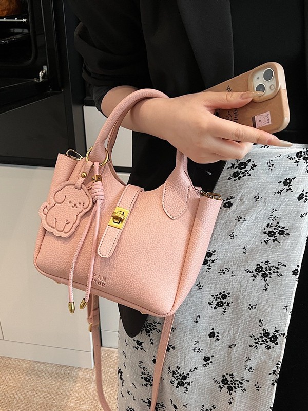 Bolsa de cubo portátil con patrón de lichi para mujer 2025 nueva moda urbana