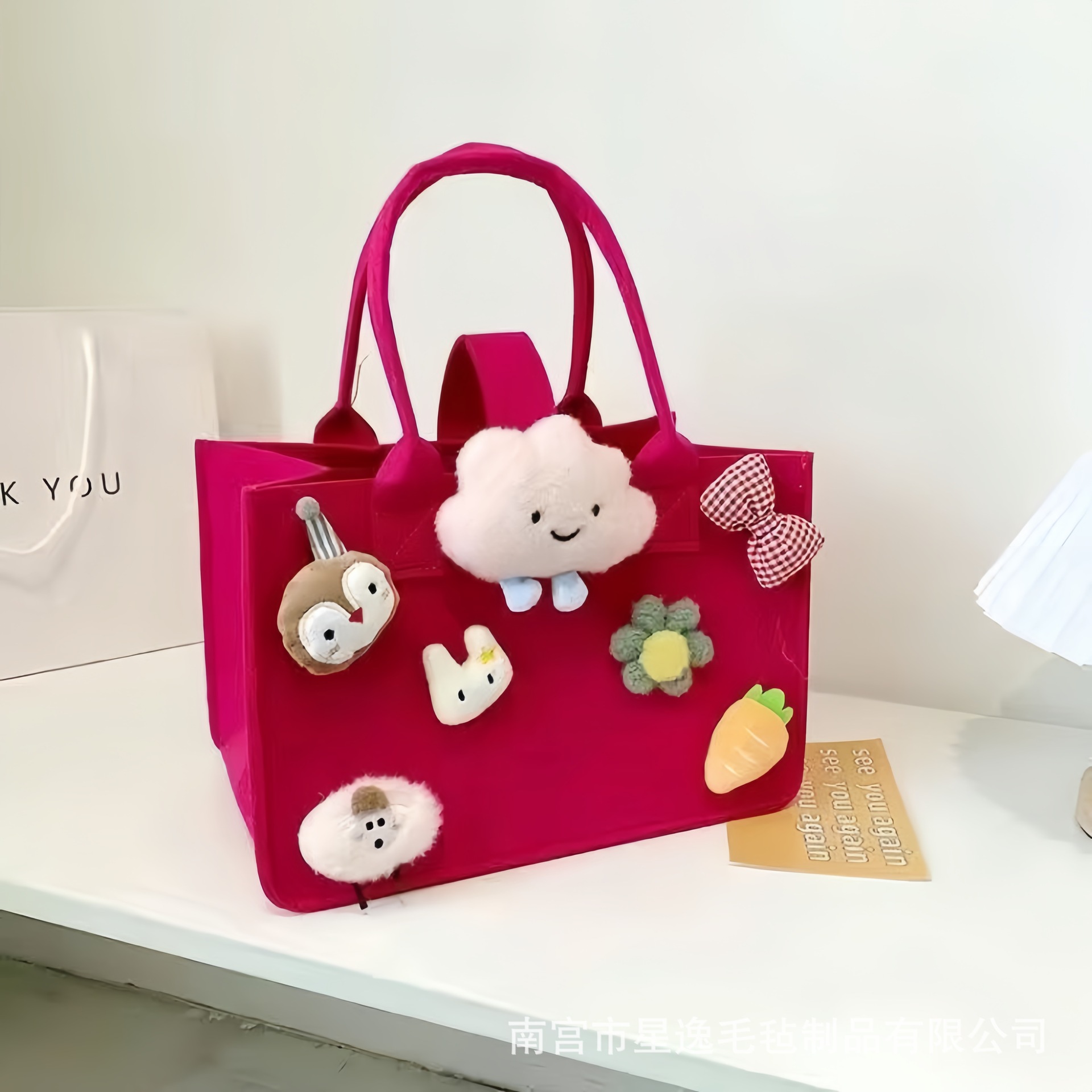 로즈 레드 인형 모델;30*20*18