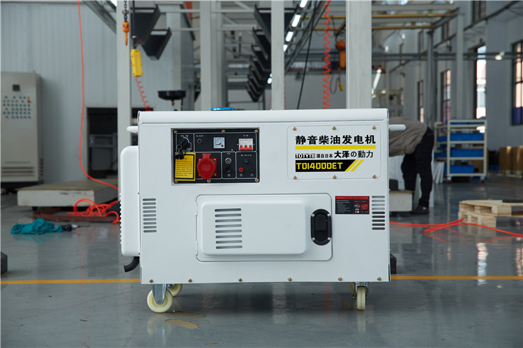 大泽动力 自启动15千瓦柴油发电机TO18000ET 单三相操作视频