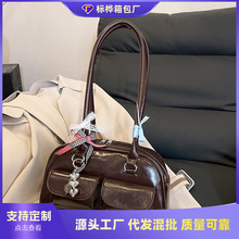 外单高级感美拉德通勤包包女2024新款秋冬复古百搭单肩腋下枕头包