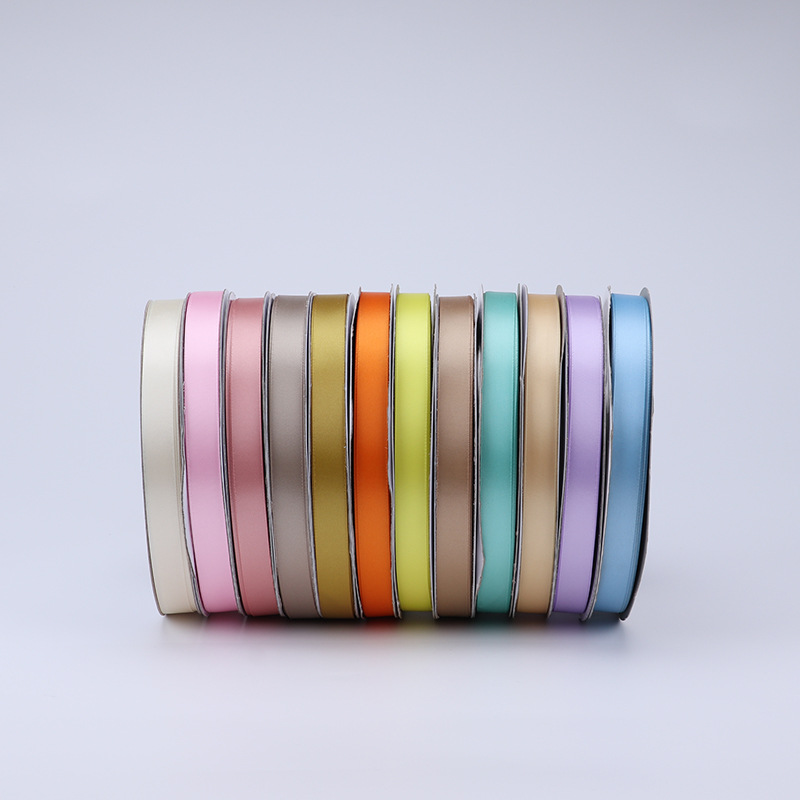 1,5 cm de doble cara de poliéster con arco DIY cinta ramo fresco fruta caja de regalo de embalaje accesorios de ropa de satén