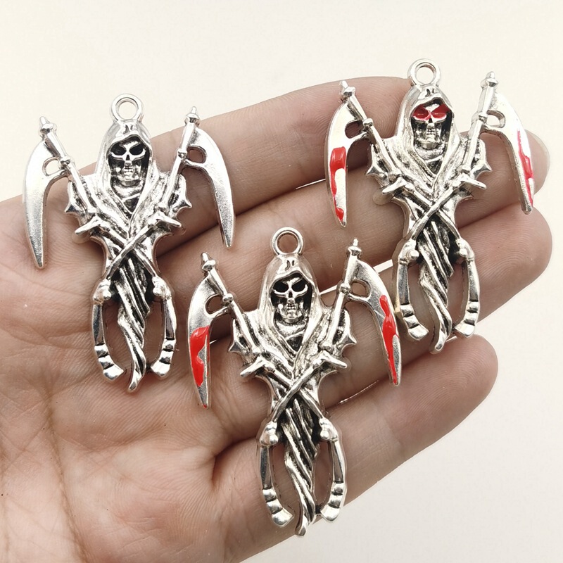 European and American Retro Ancient Silver Skull Death Sickle Pendant DIY Alloy Accessories Halloween Pendant European and American Retro Ancient Silver Skull Death Sickle Pendant DIY Alloy Accessories Halloween Pendant