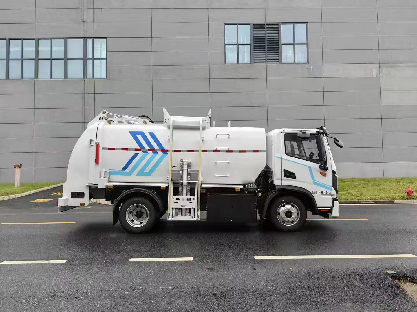 New Energy Kitchen Waste Truck, Pure Electric Kitchen Waste Collection Truck, Urban Sanitation Kitchen Waste Collection Truck