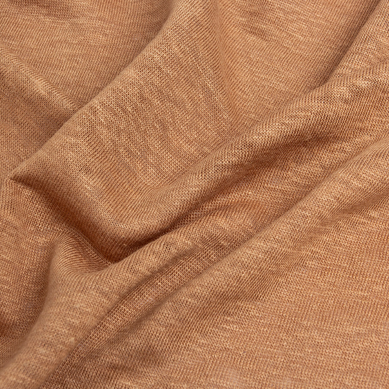 La tela de lino puro tejida es agradable para la piel y transpirable, ideal para la confección de camisetas, camisas, vestidos, pantalones y artesanías para hombres y mujeres.