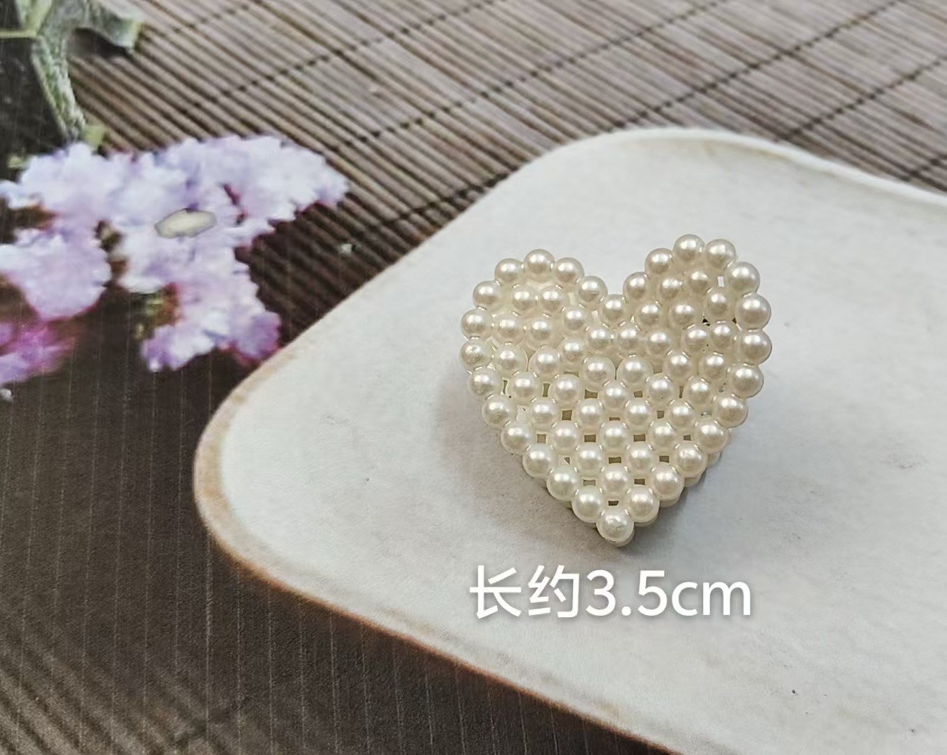 Wholesale Large Shark Clip Hair Accessories Pearl Hair Clips High-End Ponytail Clips Hair Clips Peach Heart Small Claw Clips Hat Accessories